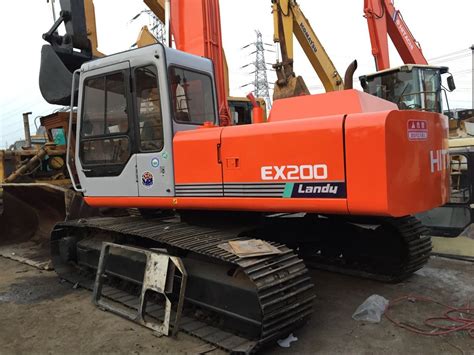 Hitachi EX220, EX220LC, EX220-5, EX220LC-3 and EX220-2 excavators for sale. . Hitachi 200 excavator for sale